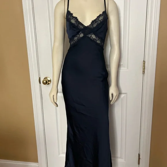 Princess Polly TREASURE BIAS CUT MAXI DRESS NAVY - Picture 9 of 16